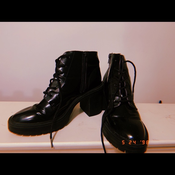 Heeled booties /thigh high boots ! $15 each ! - Picture 5 of 5